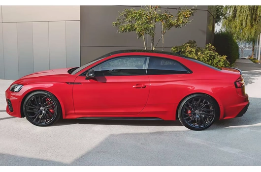 Audi RS 5 COUPE