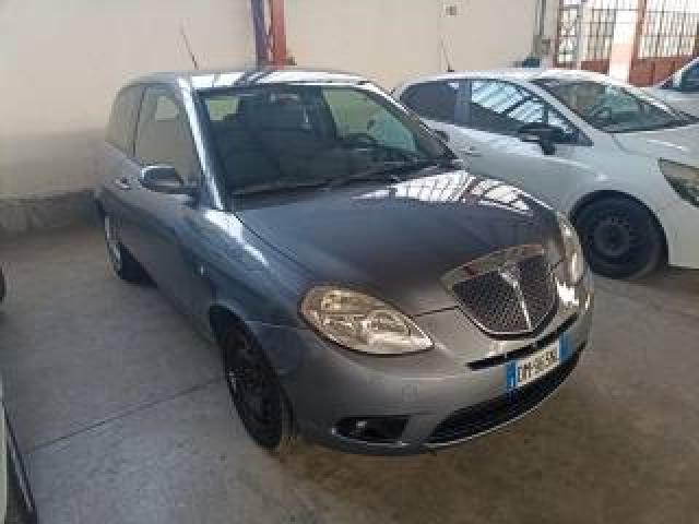 Lancia Ypsilon 1.3 Mjt 90 Cv Platino 