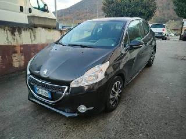 Peugeot 208 1.6 E-Hdi 92cv 3p. Allure 