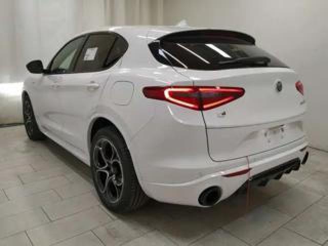 Alfa Romeo Stelvio 2.2 Turbodiesel 210 Cv At8 Q4 Competizione 