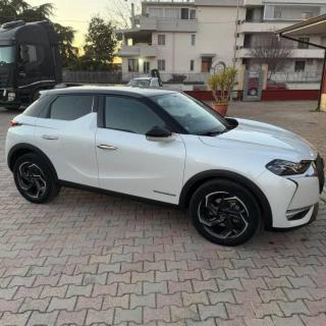 Ds Automobiles Ds 3 Crossback Bluehdi 130 Aut. Toits De Paris 
