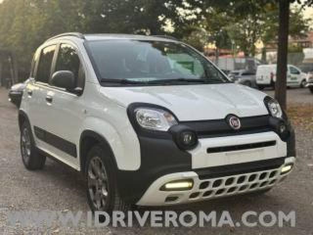 Fiat Panda 1.0 Firefly Hybrid City Cross+ Gpl 