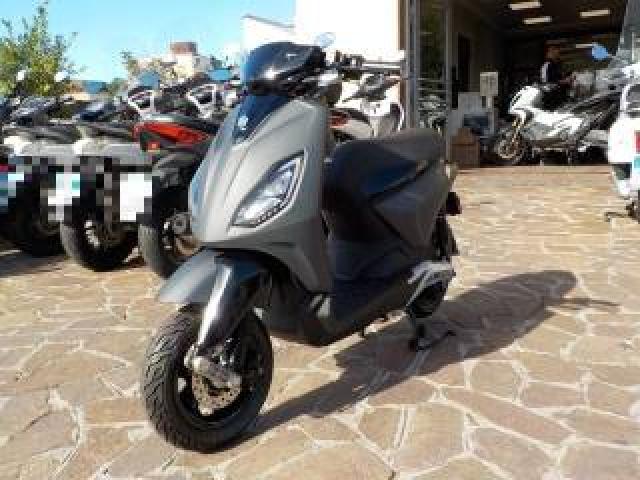 Piaggio 1 Nuovo Elettrico - Electric 45 