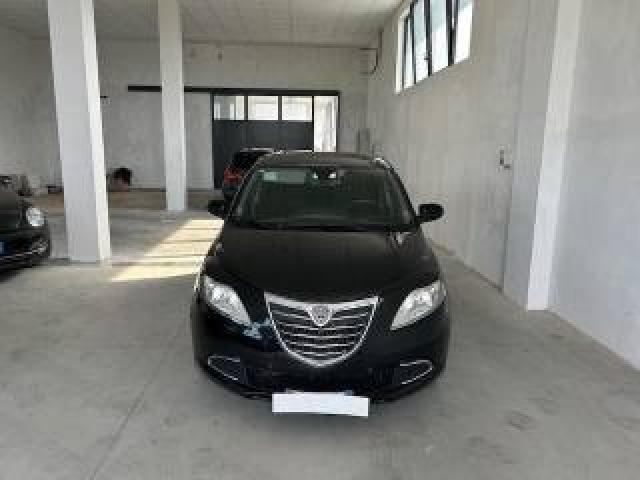 Lancia Ypsilon 1.3 Mjt 16v 95 Cv 5 Porte S&s Platinum Unico Propr 