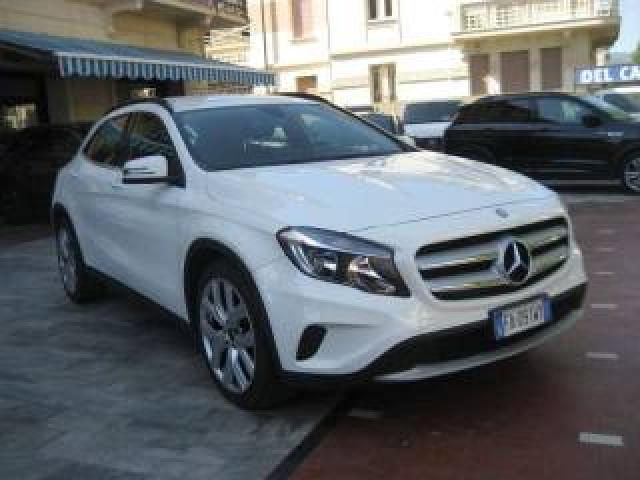 Mercedes Benz Gla 200 D Executive 