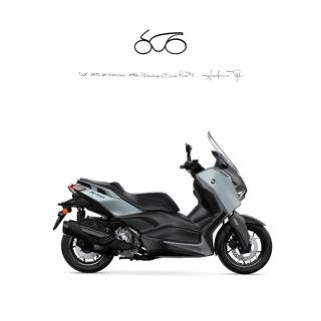 Yamaha X-Max 300 Tech Max + 
