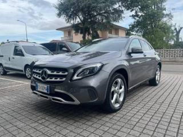 Mercedes Benz Gla 200 D Automatic 4matic Sport 