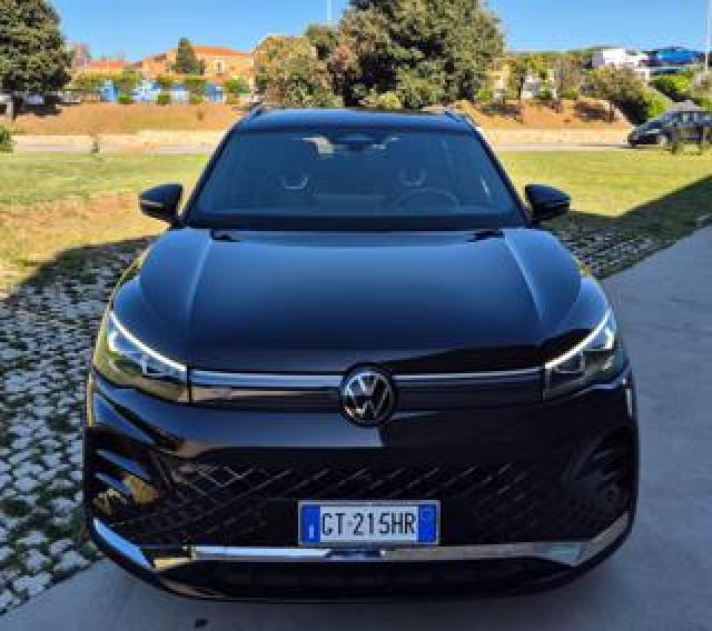 Volkswagen Tiguan 2.0 Tdi 150 Cv Dsg R-Line 