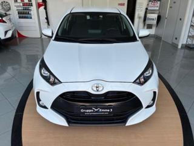 Toyota Yaris 1.0 5 Porte Active 