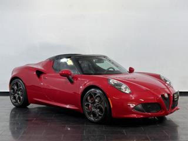 Alfa Romeo 4c 1750 Tbi Spider Carbon*bluetooth 