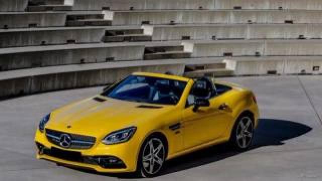 Mercedes Benz Slc 300 Premium Amg Final Edition 