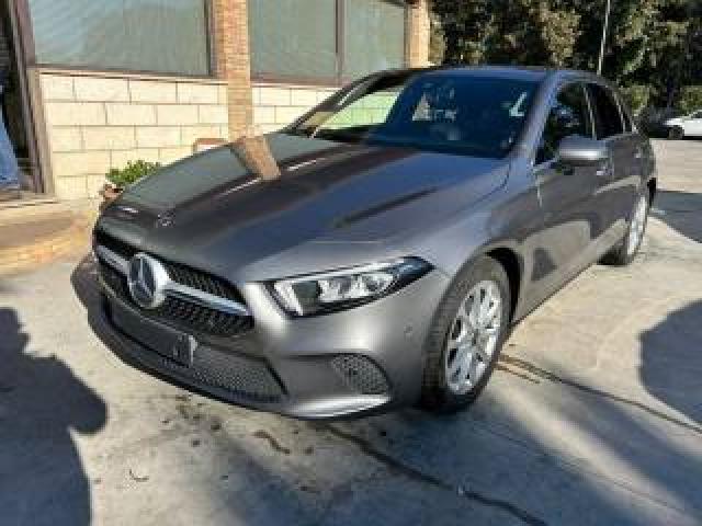 Mercedes Benz A 180 D Automatic Progressive 