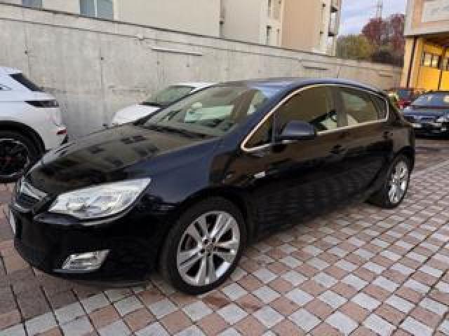 Opel Astra 1.6 115cv 5 Porte Cosmo 