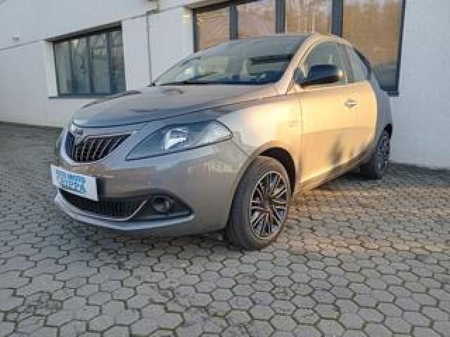 Lancia Ypsilon 1.0 Hybrid Gold 70cv 5 Porte Ok Neopatentati 