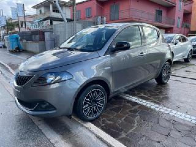 Lancia Ypsilon 1.0 Firefly 5 Porte S&s Hybrid Gold 