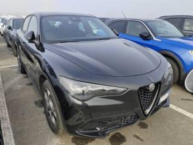 Alfa Romeo Stelvio 2.2 T Sprint Q4 210cv Auto 