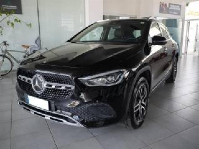 Mercedes Benz Gla 200 Gla 200 D 