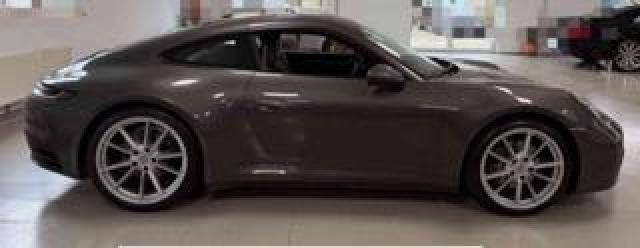 Porsche 911 Carrera 992 