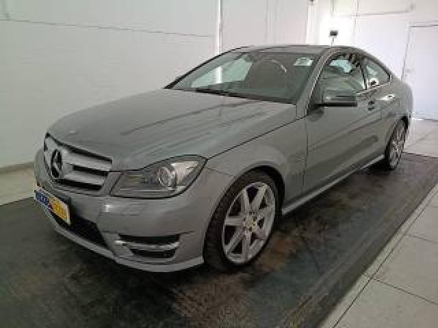 Mercedes Benz E 220 C Coup Cdi 