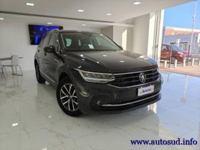 Volkswagen Tiguan 2.0 Tdi 150 Cv Scr Dsg Life 