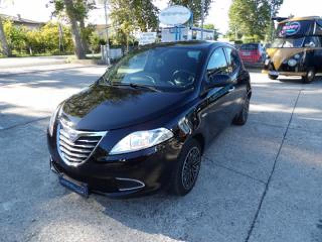 Lancia Ypsilon 1.2 69 Cv 5 Porte Gold 