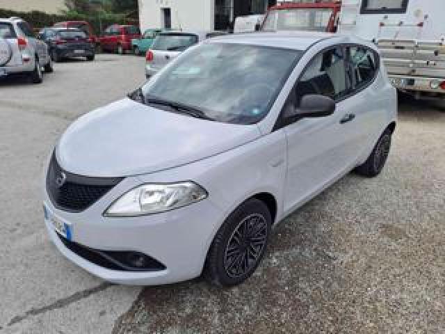 Lancia Ypsilon 1.2 69 Cv 5 Porte Gpl Ecochic Elefantino Blu 