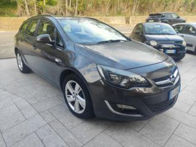 Opel Astra 1.4 T 140cv Sports Tourer Gpl *venduta* 