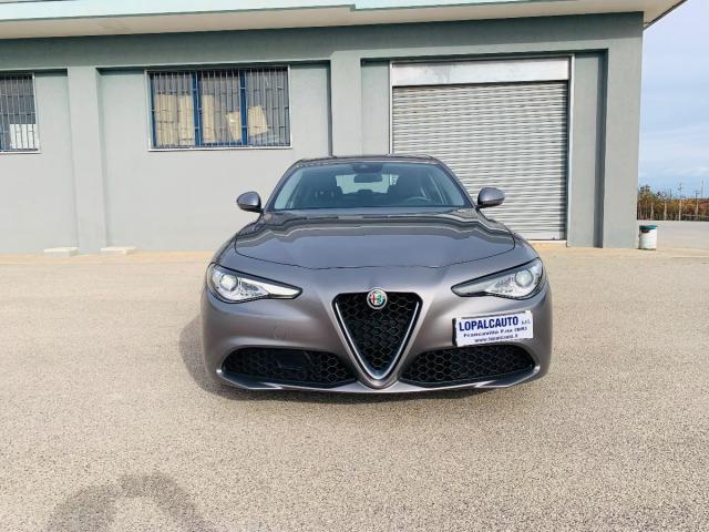 Alfa Romeo Giulia 