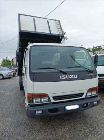 Isuzu