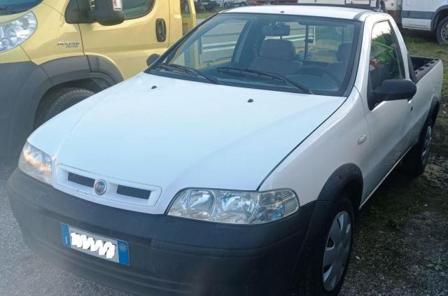 Fiat Strada 1.9 Jtd 