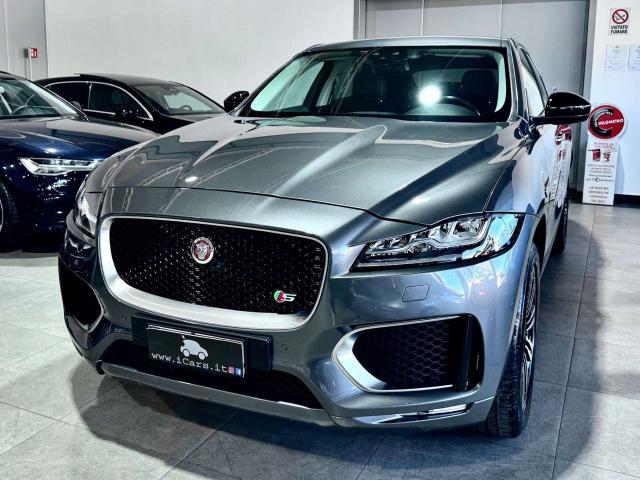 Jaguar F-Pace 