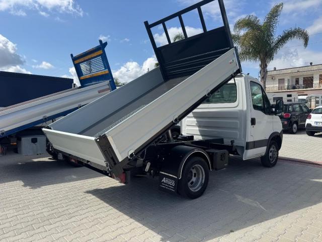 Iveco Daily 35c12 Ribaltabile Trilaterale Nuovo 