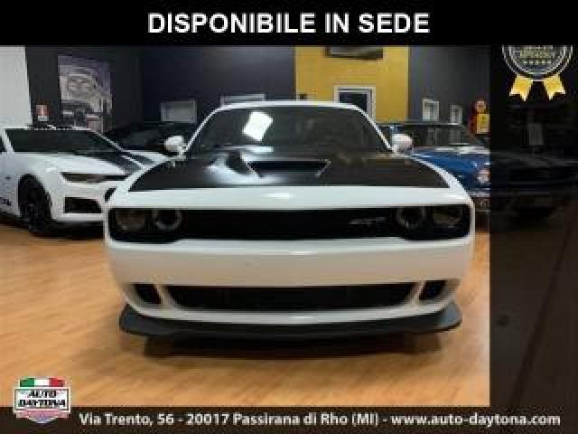 Dodge Challenger 6.4 V8 Autom 392 