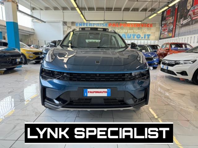 Lynk And Co 01 