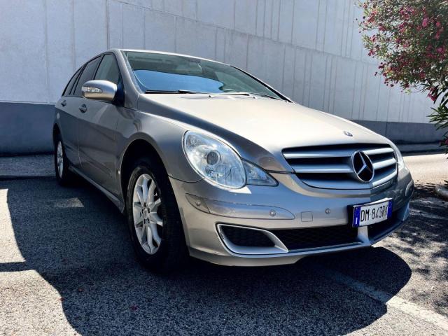 Mercedes Benz Altro 