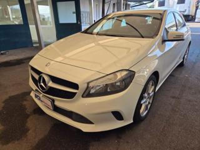 Mercedes Benz A 160 D Automatic Business 