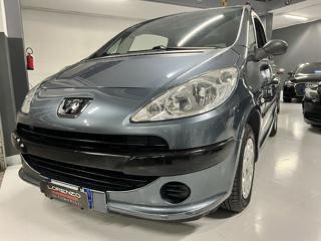 Peugeot 1007 1.4 Sporty 2tronic 