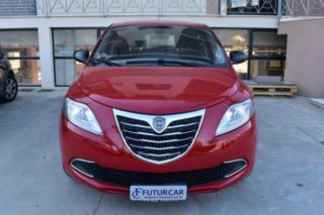 Lancia Ypsilon 1.2 69 Cv 5 Porte Gpl Ecochic 