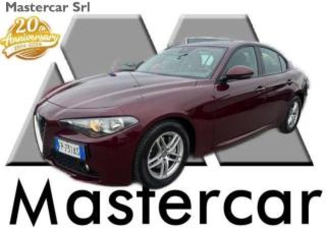 Alfa Romeo Giulia Giulia 2.2 T Business 150cv Auto Tg : Fp731as 