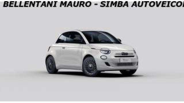 Fiat 500 Berlina Hybrid Icon 