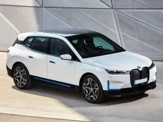Bmw Ix Xdrive40 Pacchetto Sportivo 