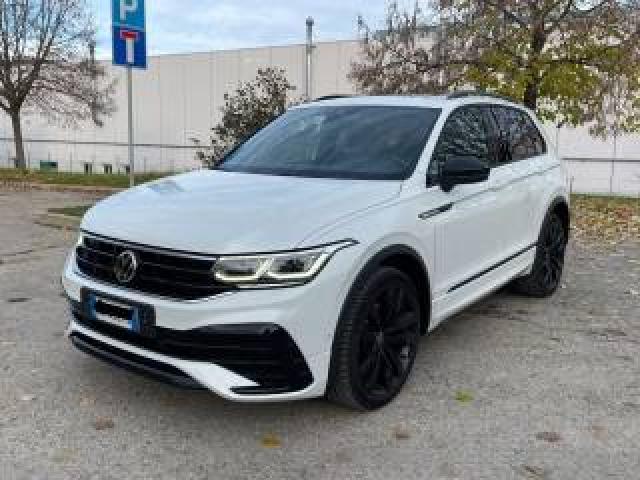 Volkswagen Tiguan 2.0 Tdi 200 Cv Scr Dsg 4motion R-Line 