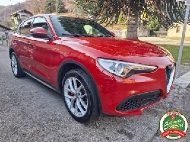 Alfa Romeo Stelvio 2.0 Turbo 280 Cv At8 Q4 Executive 