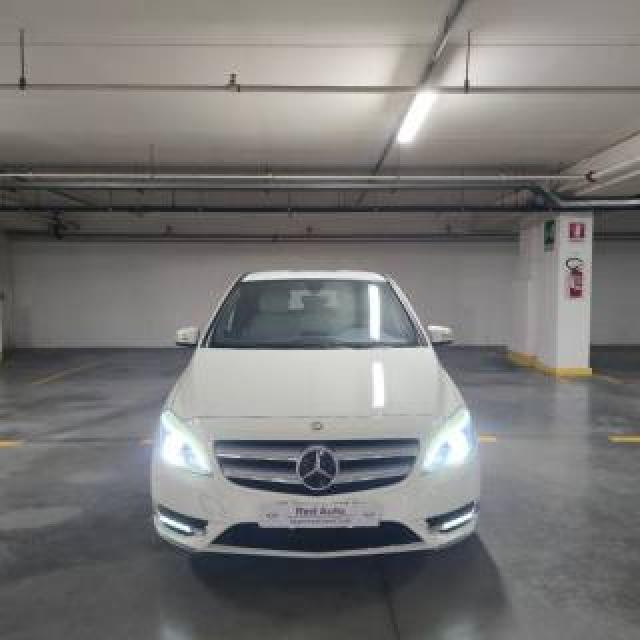 Mercedes Benz B 200 Cdi Blueefficiency Premium 