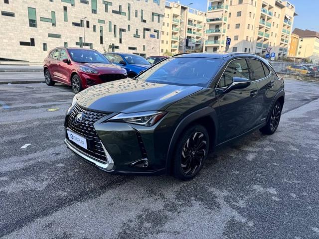 Lexus