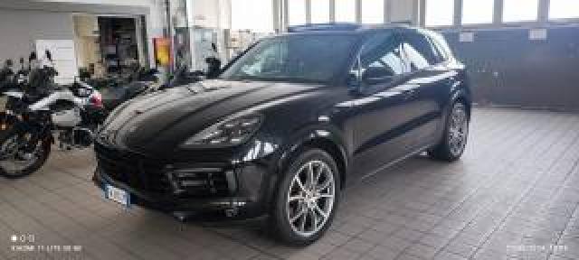 Porsche Cayenne 3.0 V6 
