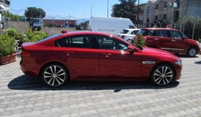 Jaguar Xe 2.0 D Turbo 180cv  Portfolio 