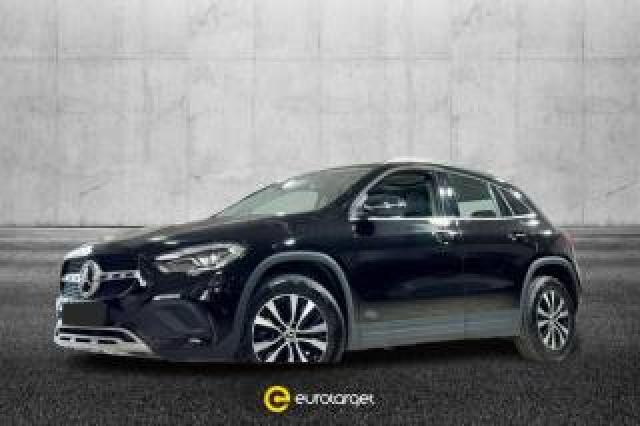 Mercedes Benz Gla 200 D Automatic Business 