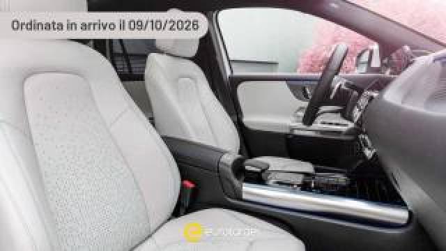Mercedes Benz Eqa 300 4matic Amg Line Premium 