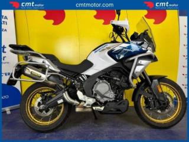Cf Moto 700mt Finanziabile - Bianco - 4171 